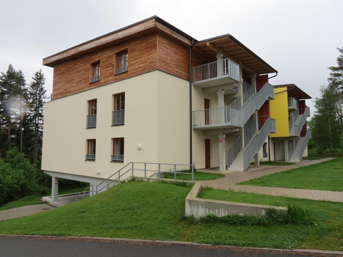 Family Apartment Lipno Lake ลิปโนนัดเวิลตาวู ภายนอก รูปภาพ